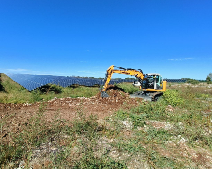 Enlèvement de 250m3 de déblais dans le parc photovoltaïque de Lavilledieu